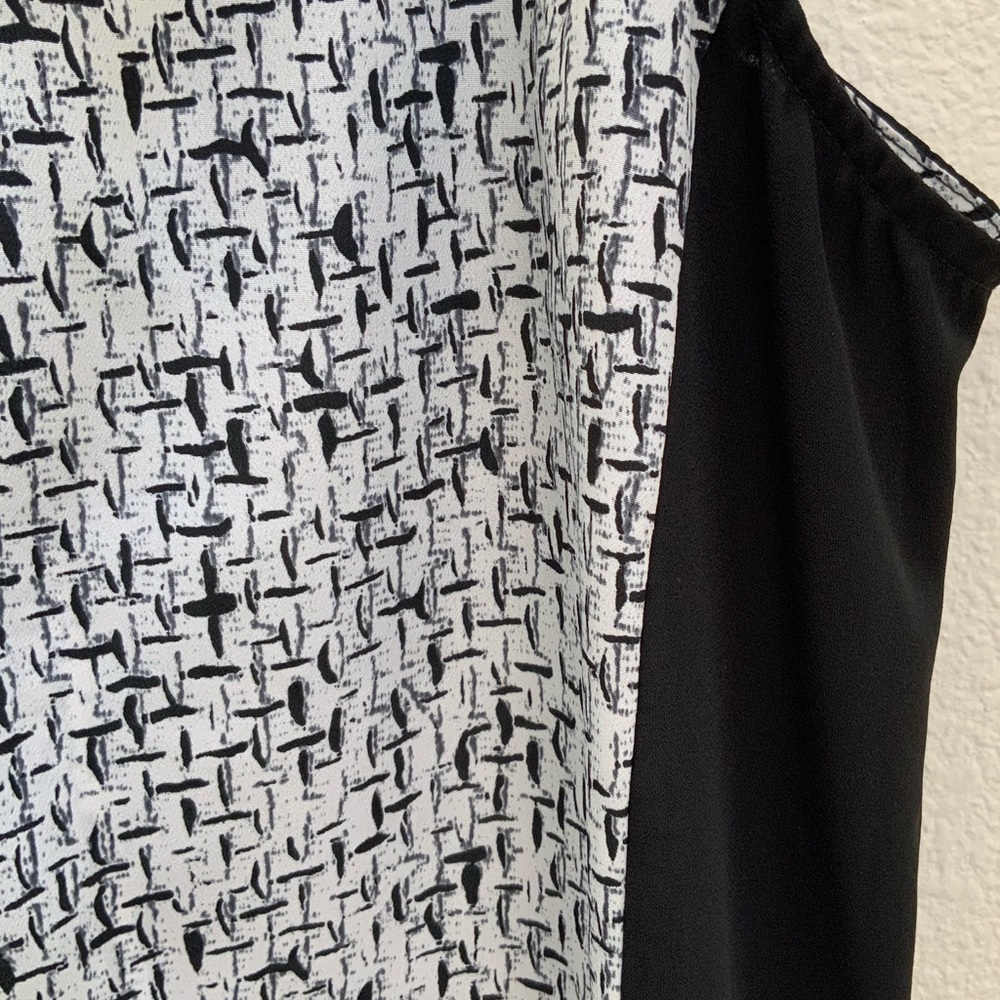 Barney’s New York black panel sheer back tank - Picture 2 of 6
